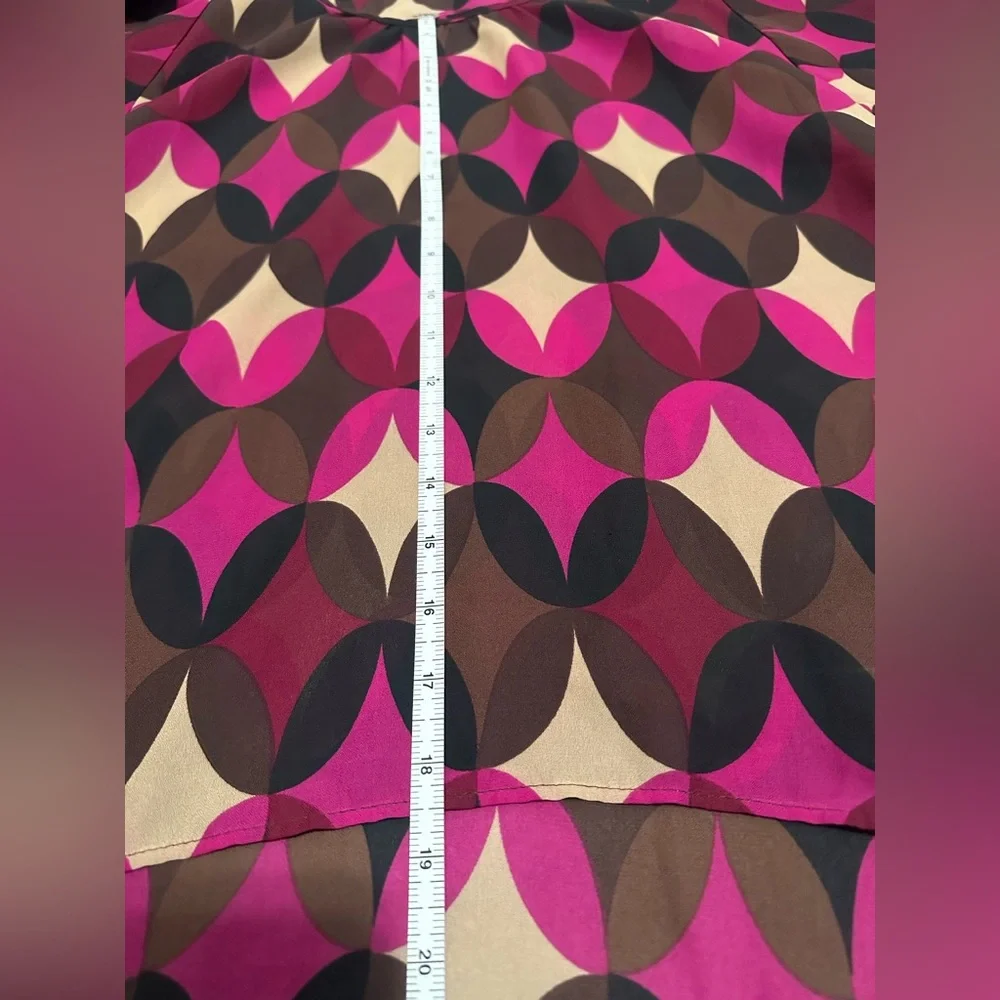 Fashionista vibrant pink top - Picture 3 of 4